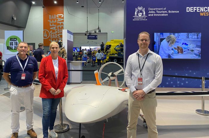 At the WA Resource and Technology Showcase: Dave Tomkinson, Innovaero Operations Manager Linda Dawson, Deputy Director General – WA Dept of Industry, Science and Innovation Adam Kelly, Innovaero Airborne Systems Manager